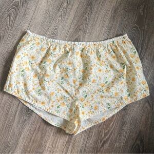 Floral Print Women's Pajama Shorts
